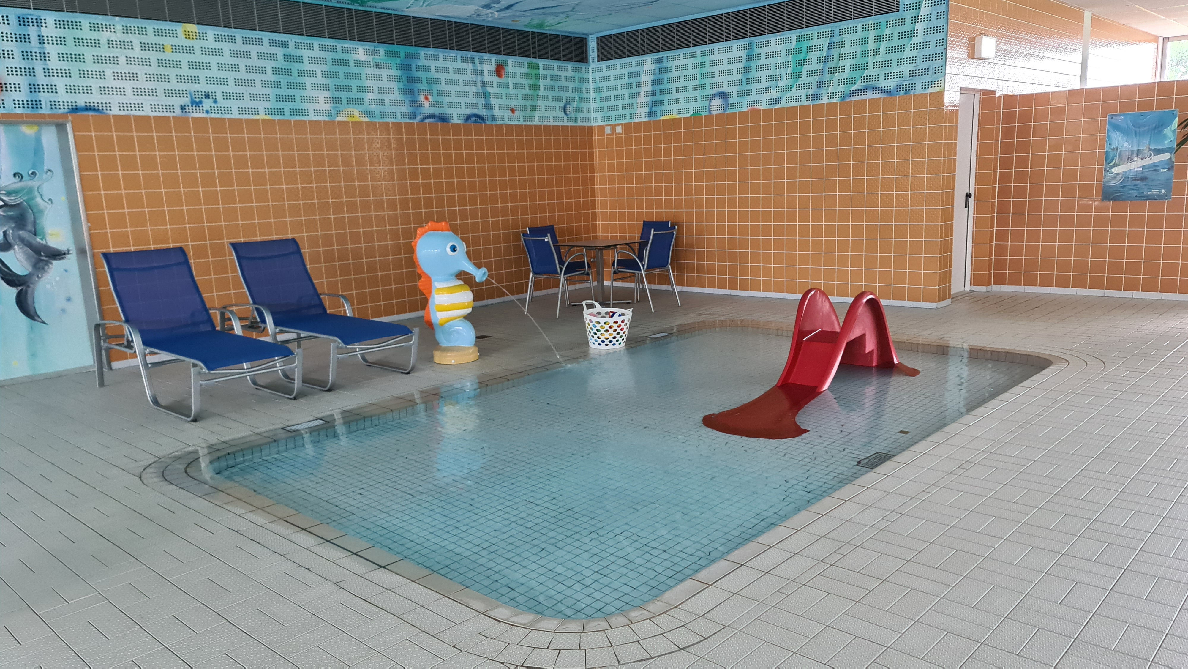 Hallenbad für die Hallenbad für die